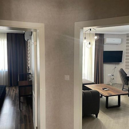 Valencia Gardens Luxury Apartments เนเซบาร์ ภายนอก รูปภาพ